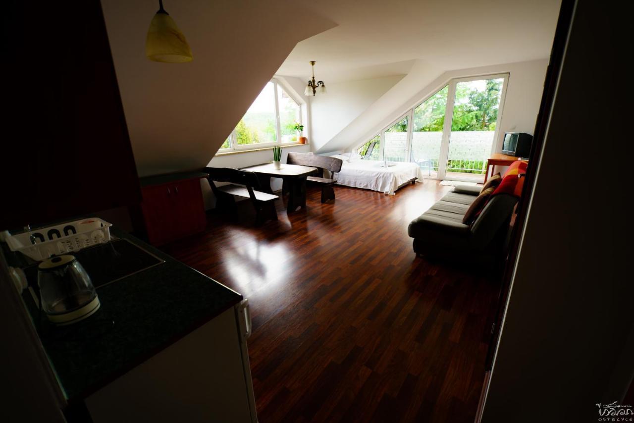 Isaan Ostrzyce Guest House Экстерьер фото