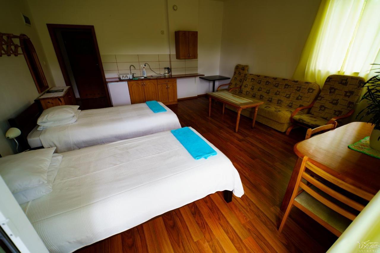 Isaan Ostrzyce Guest House Экстерьер фото