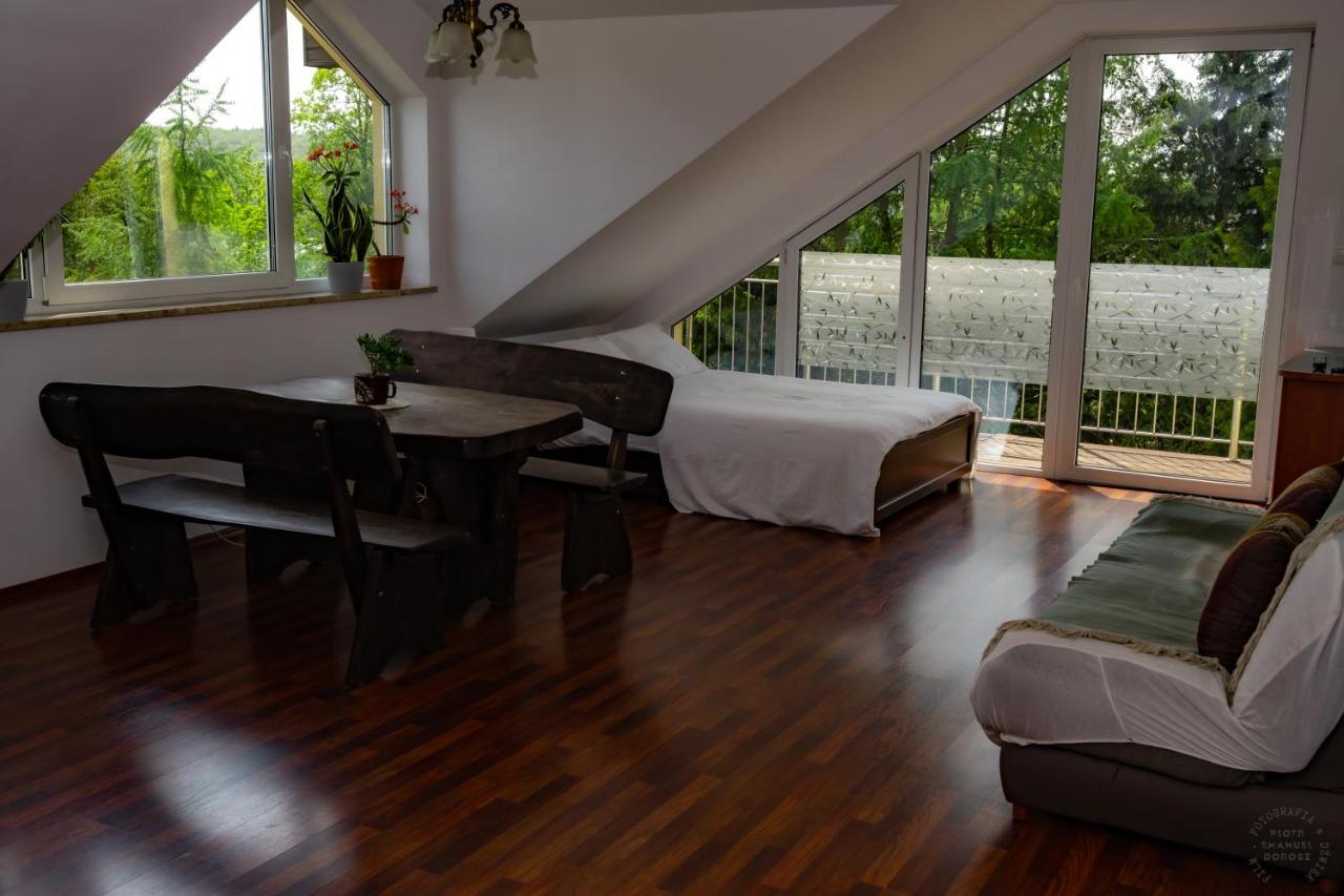 Isaan Ostrzyce Guest House Экстерьер фото