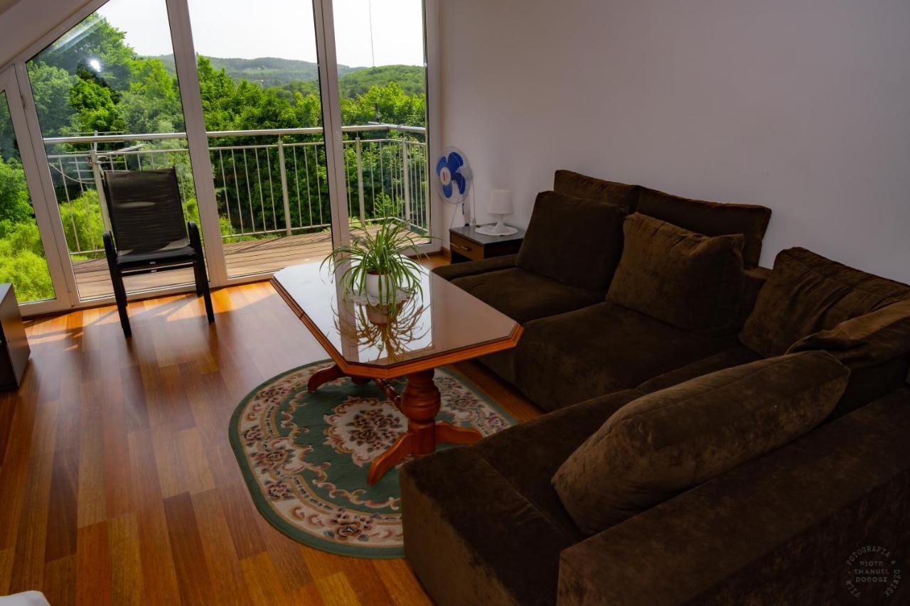Isaan Ostrzyce Guest House Экстерьер фото