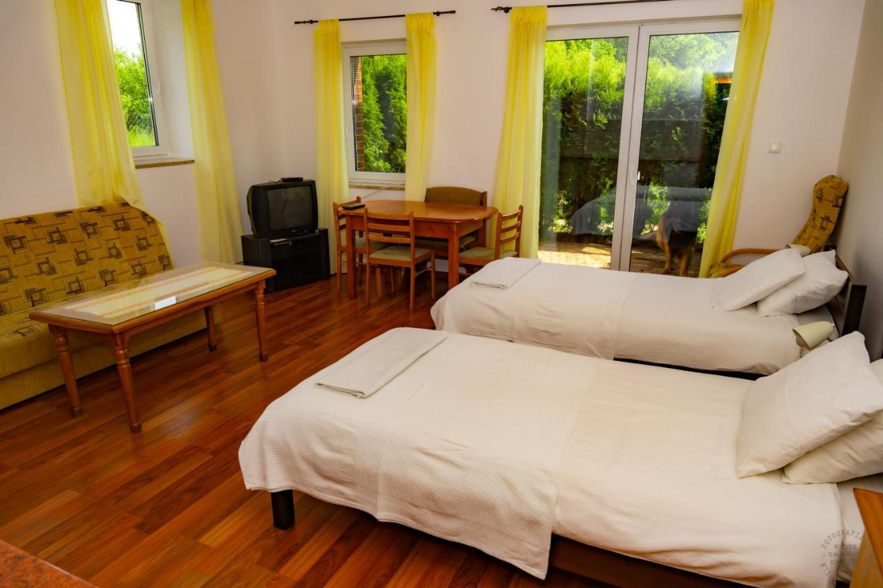 Isaan Ostrzyce Guest House Экстерьер фото